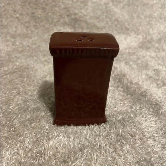 M&M salt shaker - Picture 4 of 5